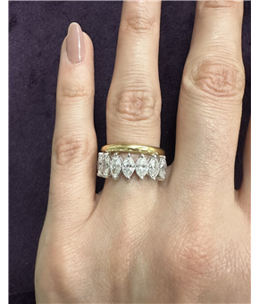 Alian�a de Navetes (Meia) - 2,26 ct - 7 diamantes - 32 pontos cada.